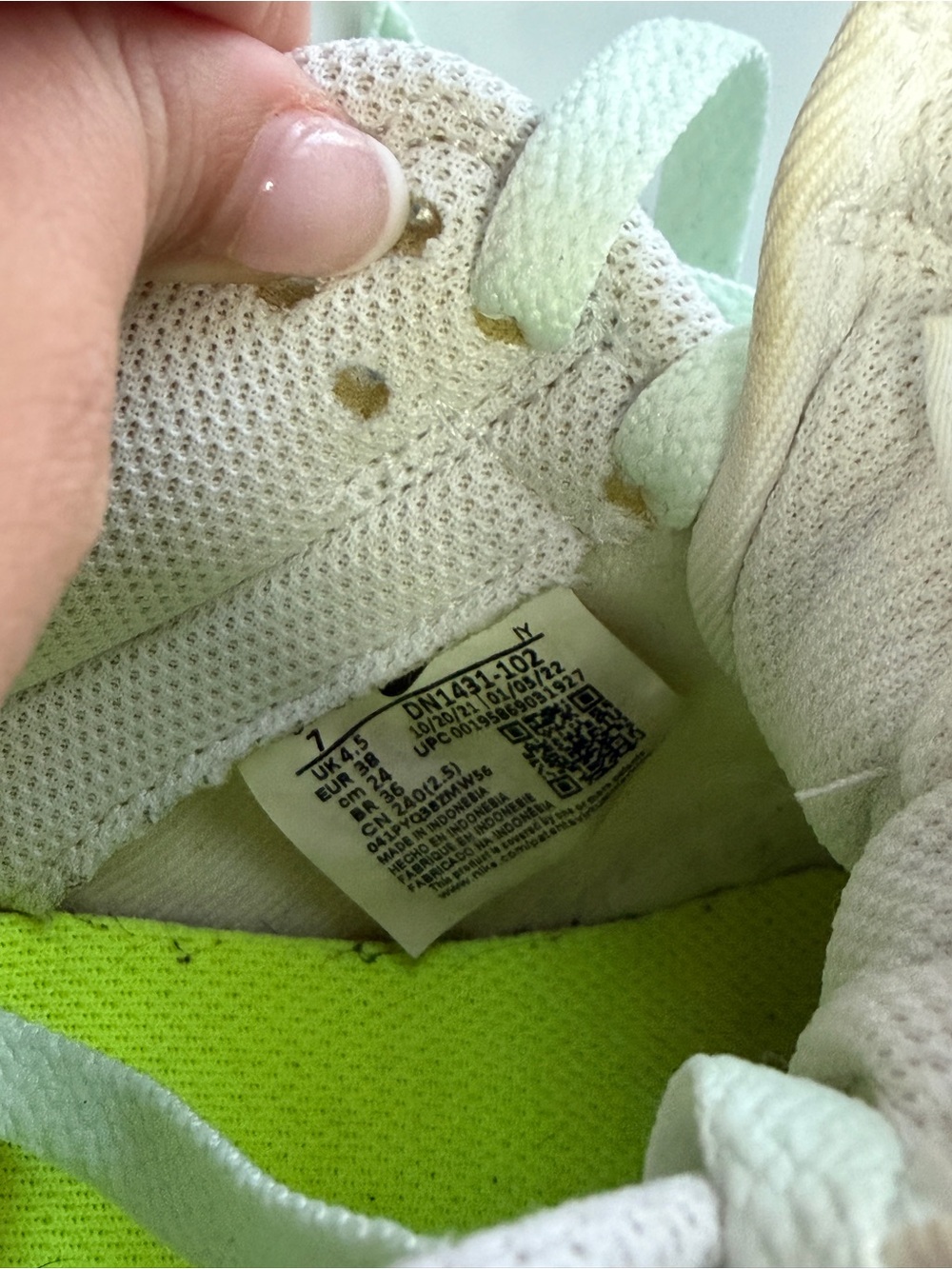 Nike Wmns Dunk Low Nature ‘White Mint’ - Picture 9 of 10